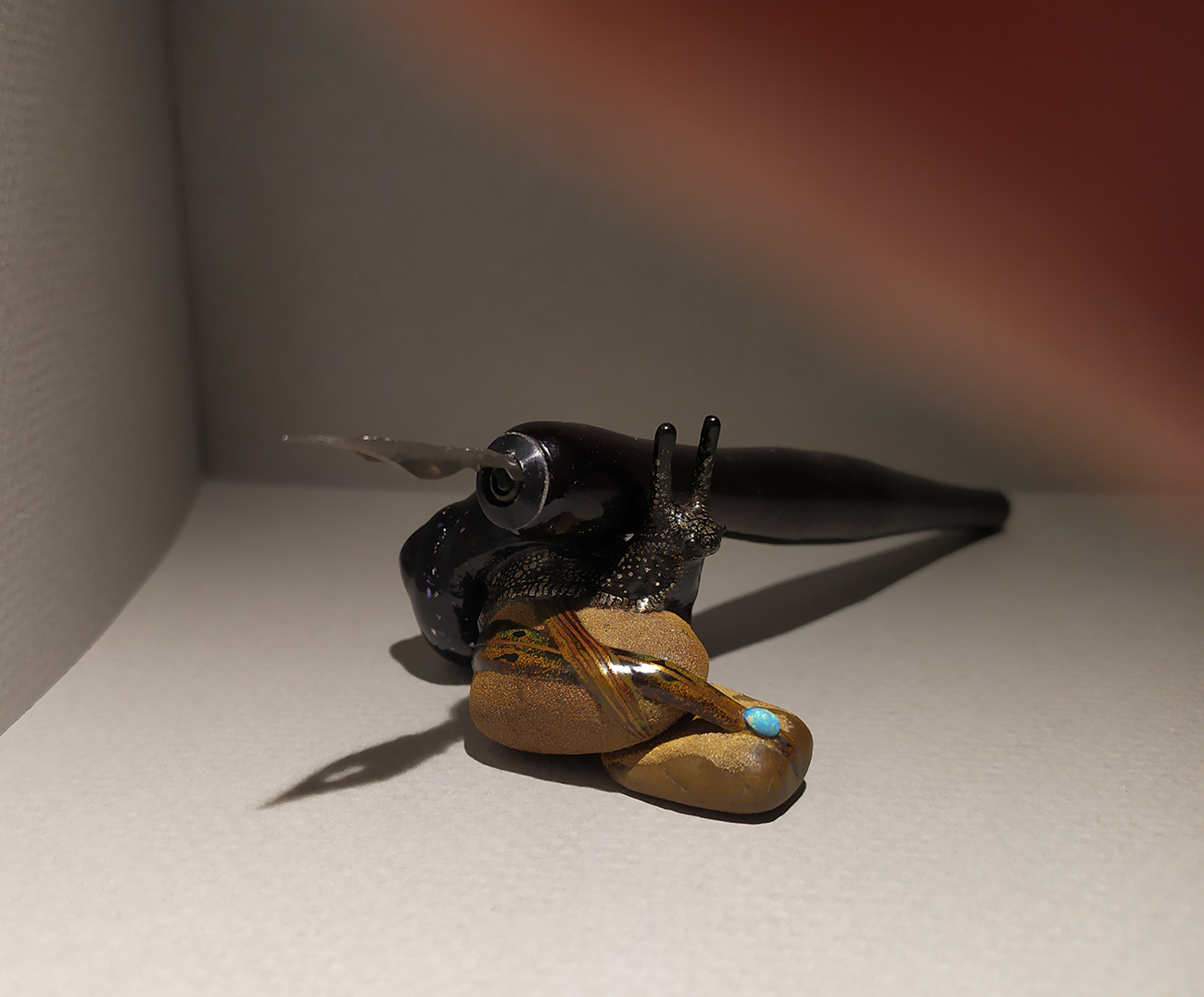 Snail and dew drop 08